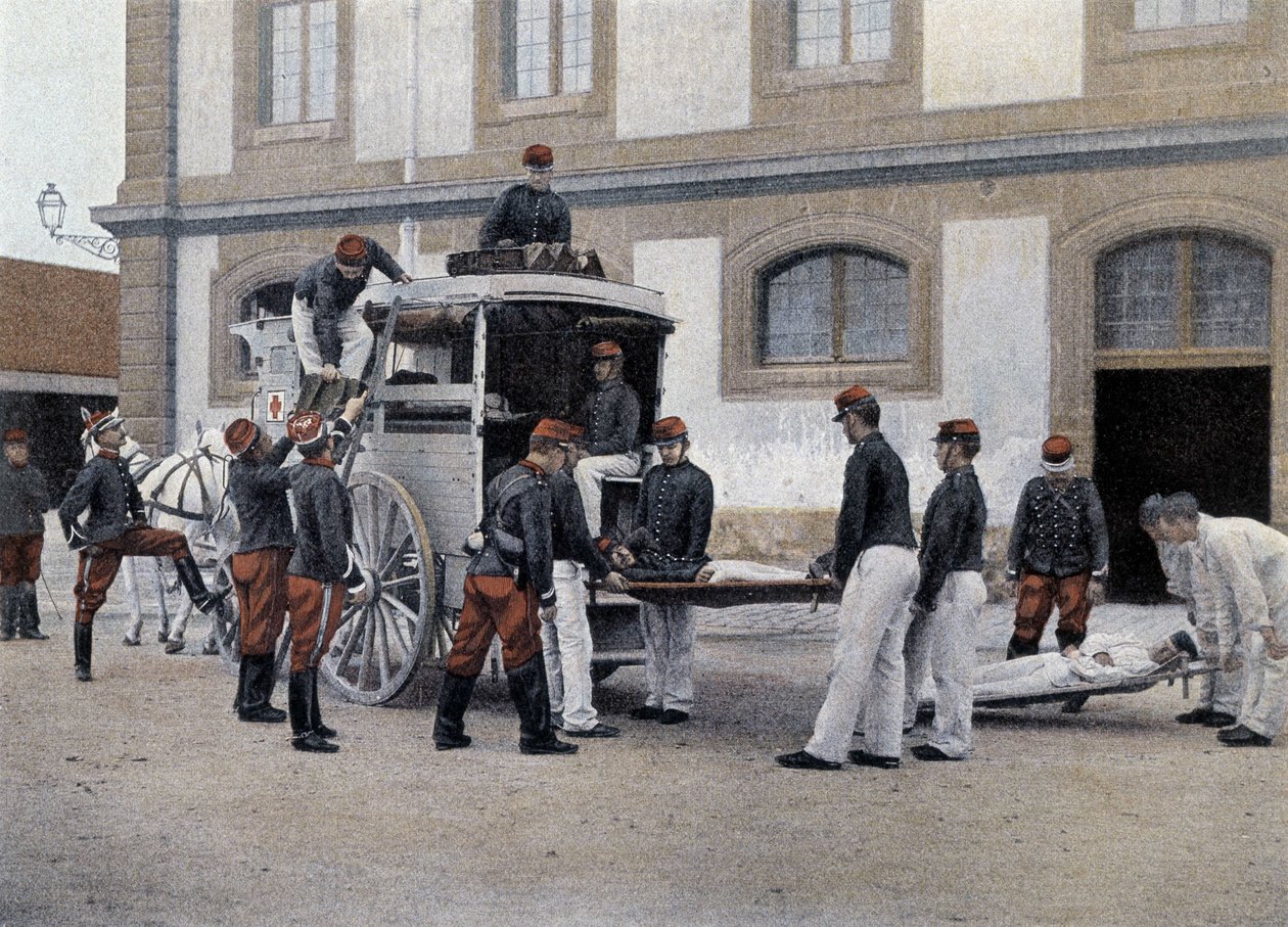 Haavoittuneiden lastaus ambulanssiin - "" Military Albumissa"" - Miehistön juna tekijältä French School
