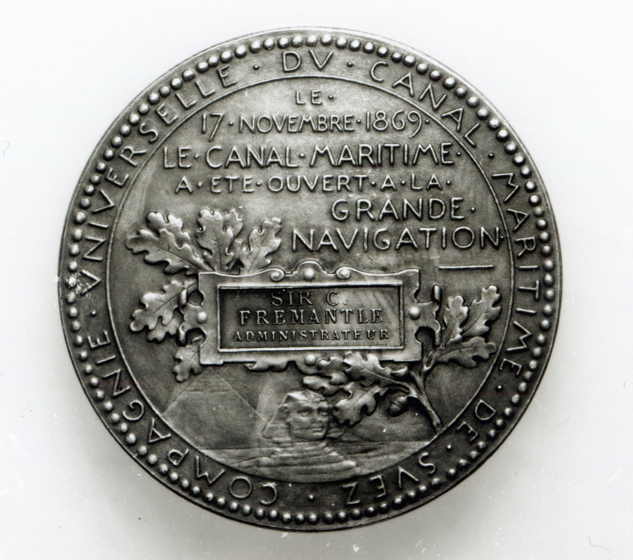 Mitali Suezin kanavan avaamisen muistoksi 17. marraskuuta 1869 (metalli) tekijältä French School