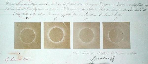 Madridin observatoriossa otettuja valokuvia auringonpimennyksestä tekijältä French School