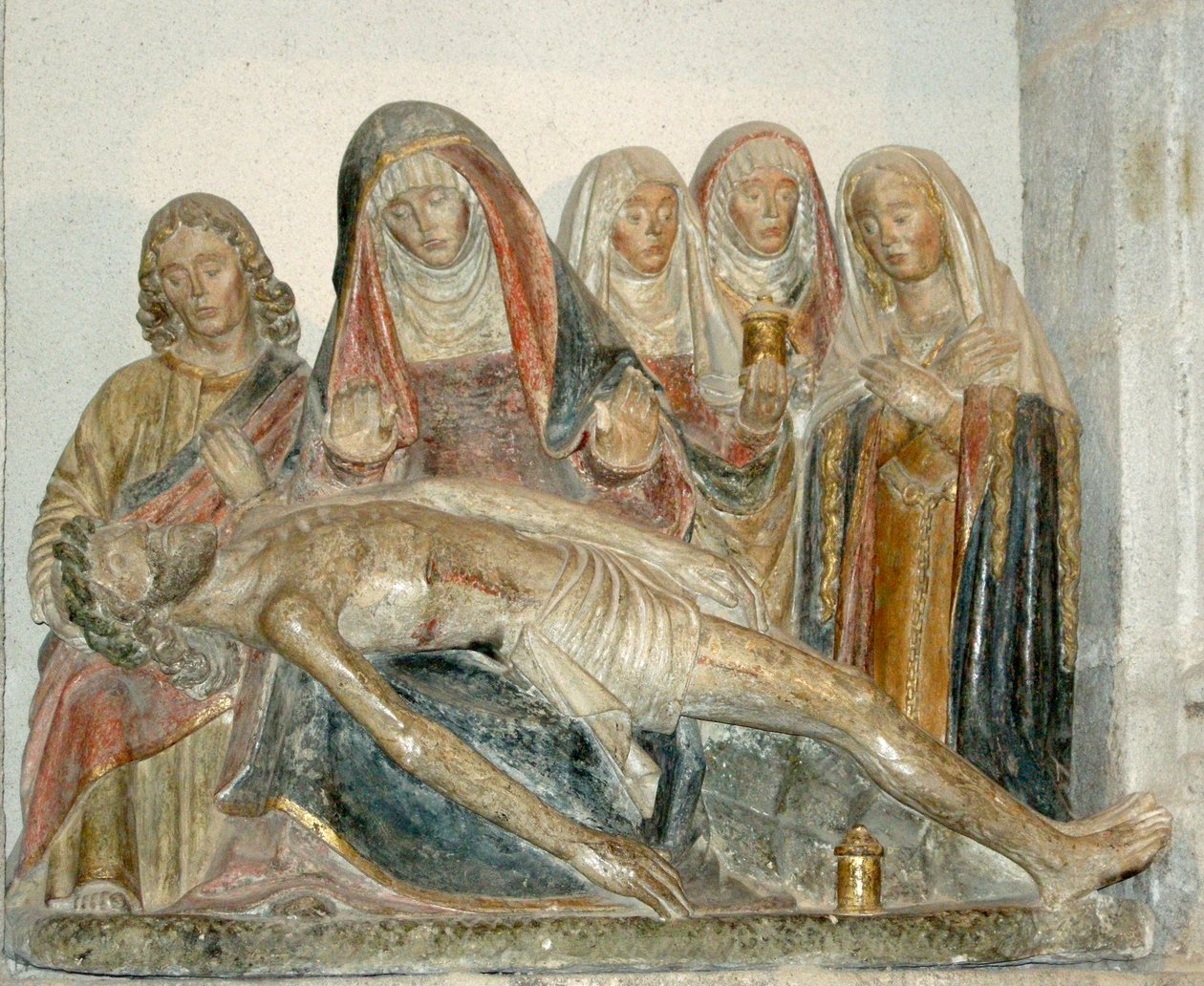 Pieta (maalattu kivi) tekijältä French School