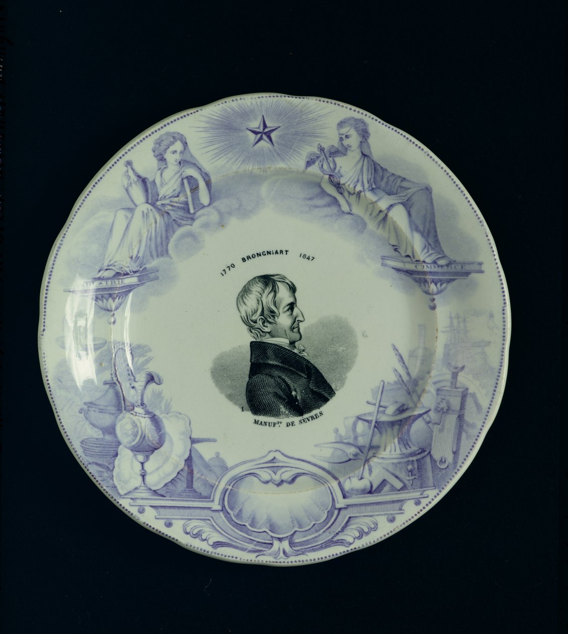 Lautas Alexandre Brongniartin (1770-1847) muotokuvalla (keraaminen) tekijältä French School