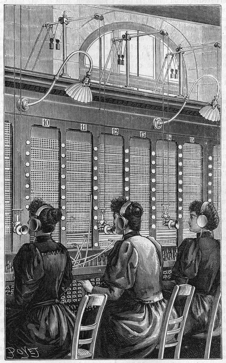 Puhelintoimisto (central telephonique - standardi puhelin) rue Gutenbergilla Pariisissa vuonna 1895. 240 tilaajan monipöytäosasto, jota palvelee 3 puhelinsoittajaa. tekijältä French School