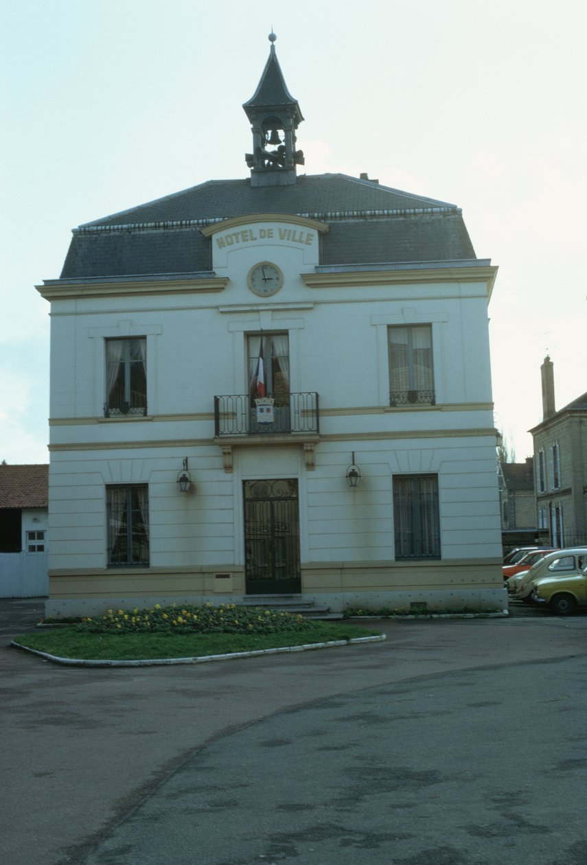 Kaupungintalo tekijältä French School