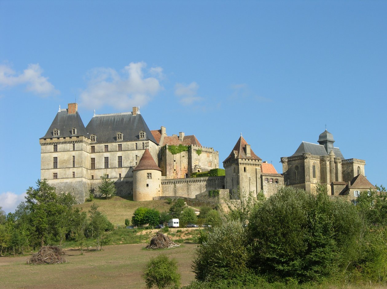 Näkymä Bironin linnalle, 1400-1500-luku (katso myös 245254) tekijältä French School