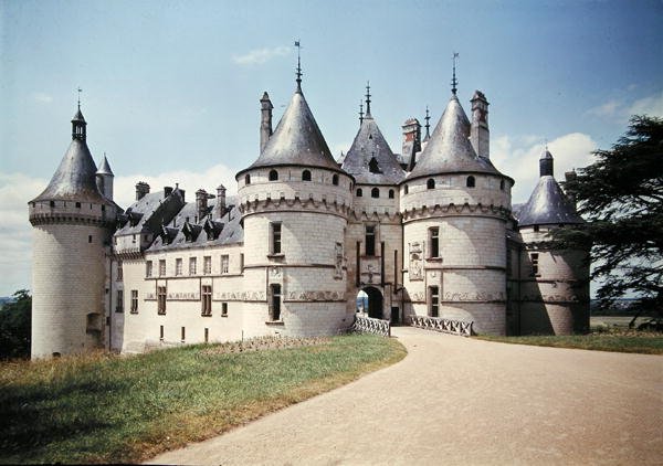 Näkymä linnalle tekijältä French School