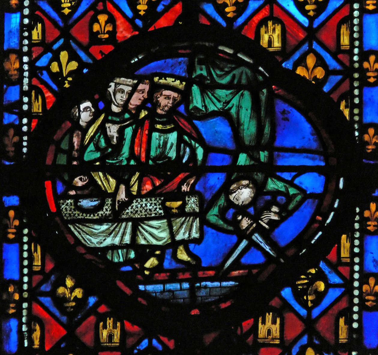 Window Ew-L kuvaa kohtausta Pyhän Johannes Kastajan elämästä: Salome tanssii Herodekselle tekijältä French School