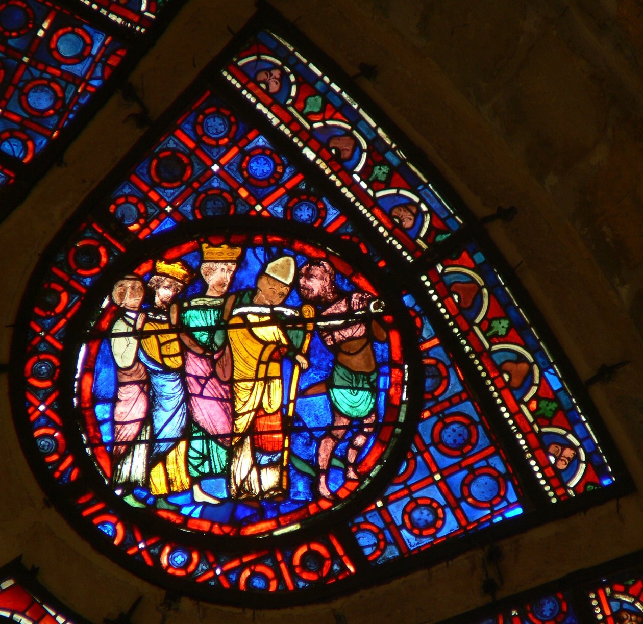 Window Ww kuvaa kohtausta viimeisestä tuomiosta: Tuomitut - paholainen johdattaa piispan, kuninkaan, prinssin tekijältä French School