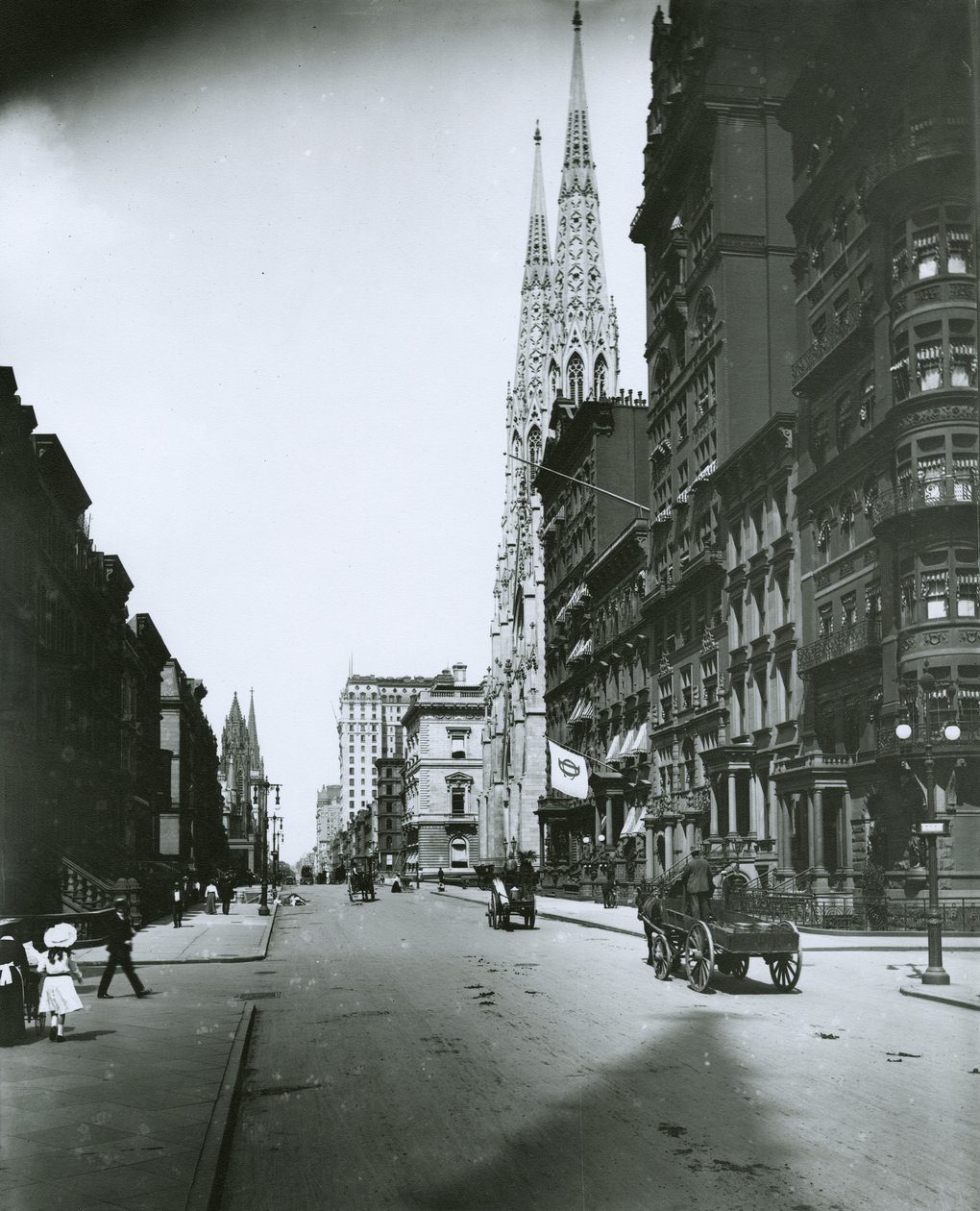 Fifth Avenue 49th Streetiltä pohjoiseen päin tekijältä G.P. Hall und Sohn