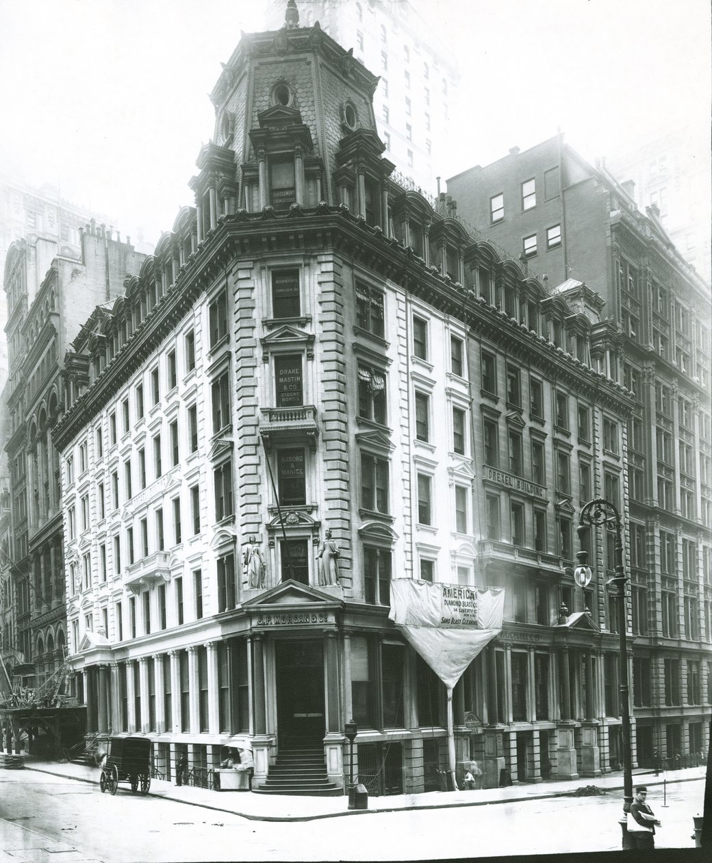 J.P. Morgan Building, Wall Street, New York City (gelatiinihopea valokuva) tekijältä G.P. Hall und Sohn
