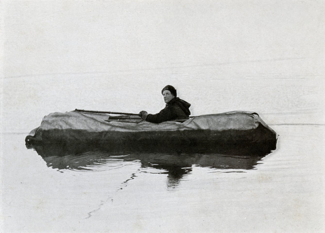 Campbell Afloat in a Kajak, 1911, 1913 tekijältä G. Murray Levick