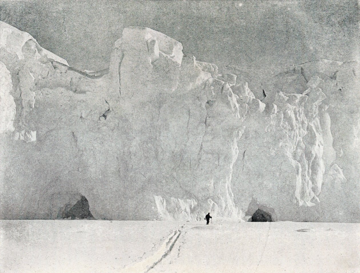 Face of a Glacier in Victoria Land, c1911, 1913. tekijältä G. Murray Levick