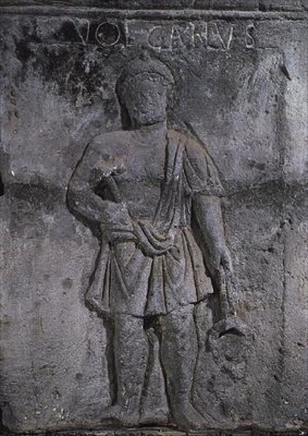 Nautesin pylvään pääkaupunki, jossa Vulcanus pitää vasaraa kädessään. tekijältä Gallo Roman