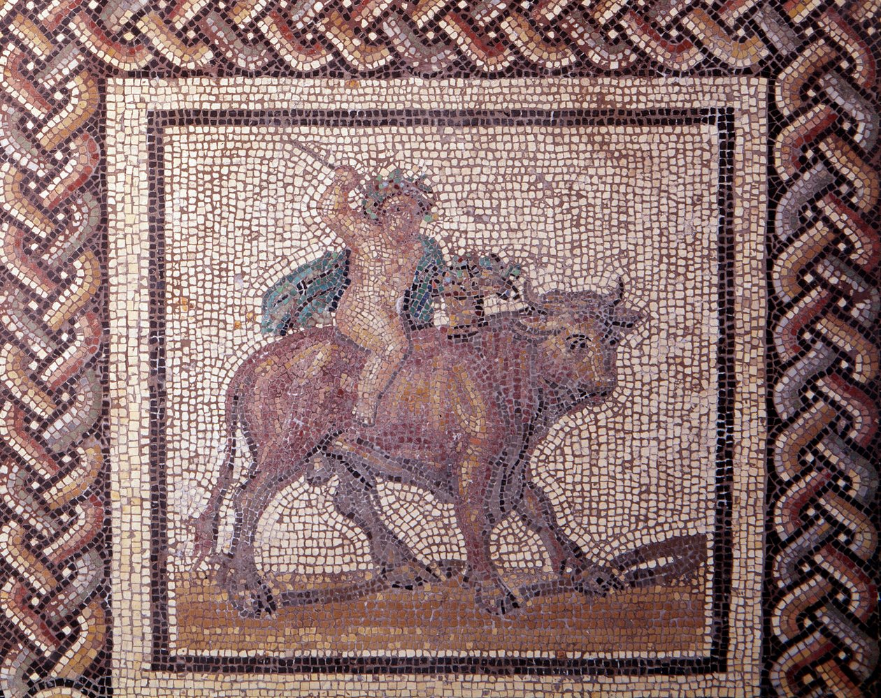 Gallo Roman Art: mosaiikkipäällyste, joka edustaa maalaismaista kalenteria. Allegoria kevään ratsastuksista härän selässä. 2. vuosisadan loppu, 3. vuosisadan alku JC:n jälkeen. Saint-Romain-en-Galista (Rhône). Saint Germain en Laye, kansallinen arkeologine tekijältä Gallo Roman