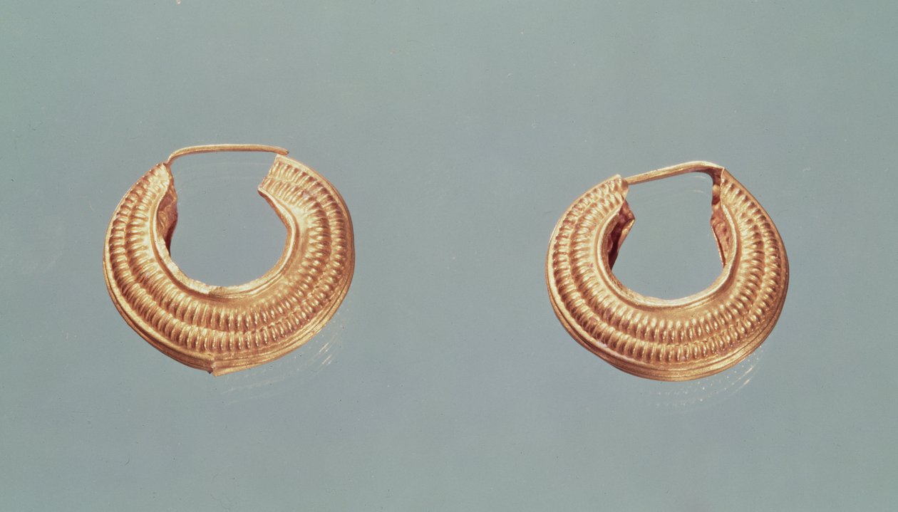 Korvakorupari, Saint-Jean-de-Tourbe, Tene I, n. 475-0 eaa. (kulta). tekijältä Gaulish