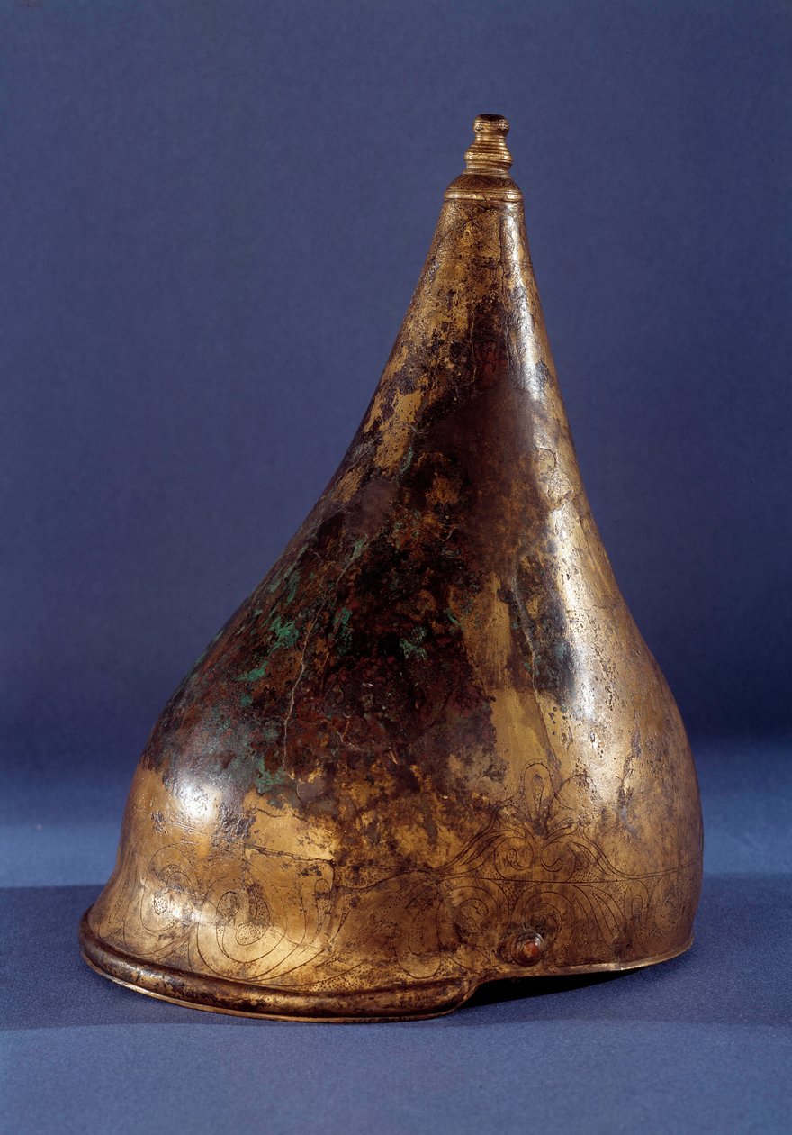Gallialainen taide: sarvikypärä (2. rautakaudella 250 eKr. Tenen aikakausi). Saint Germain En Laye, antiikkimuseo. tekijältä Gaulish