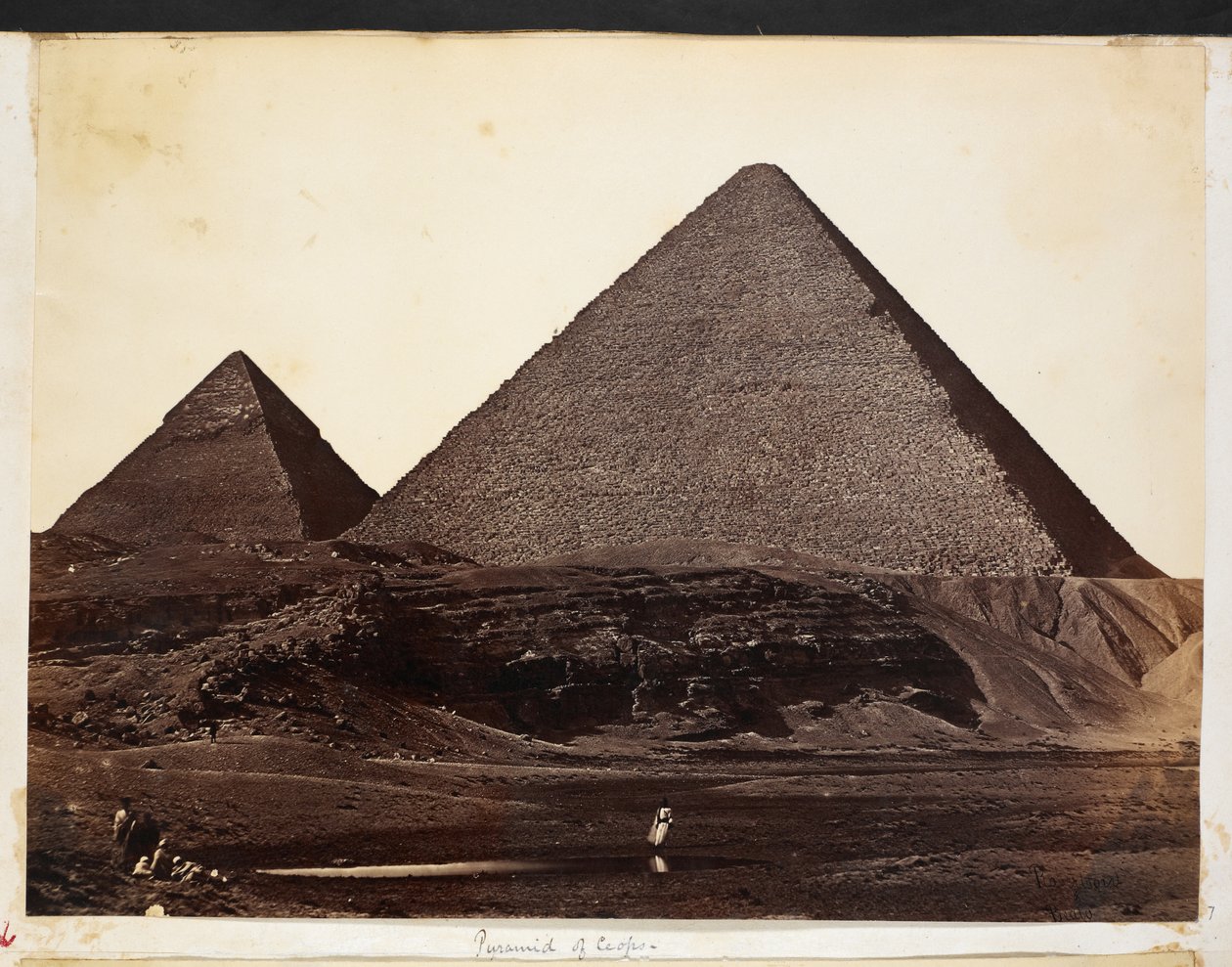 Cheopsin pyramidi, kenraali Charles George Gordonin valokuva-albumista tekijältä General Charles Gordon