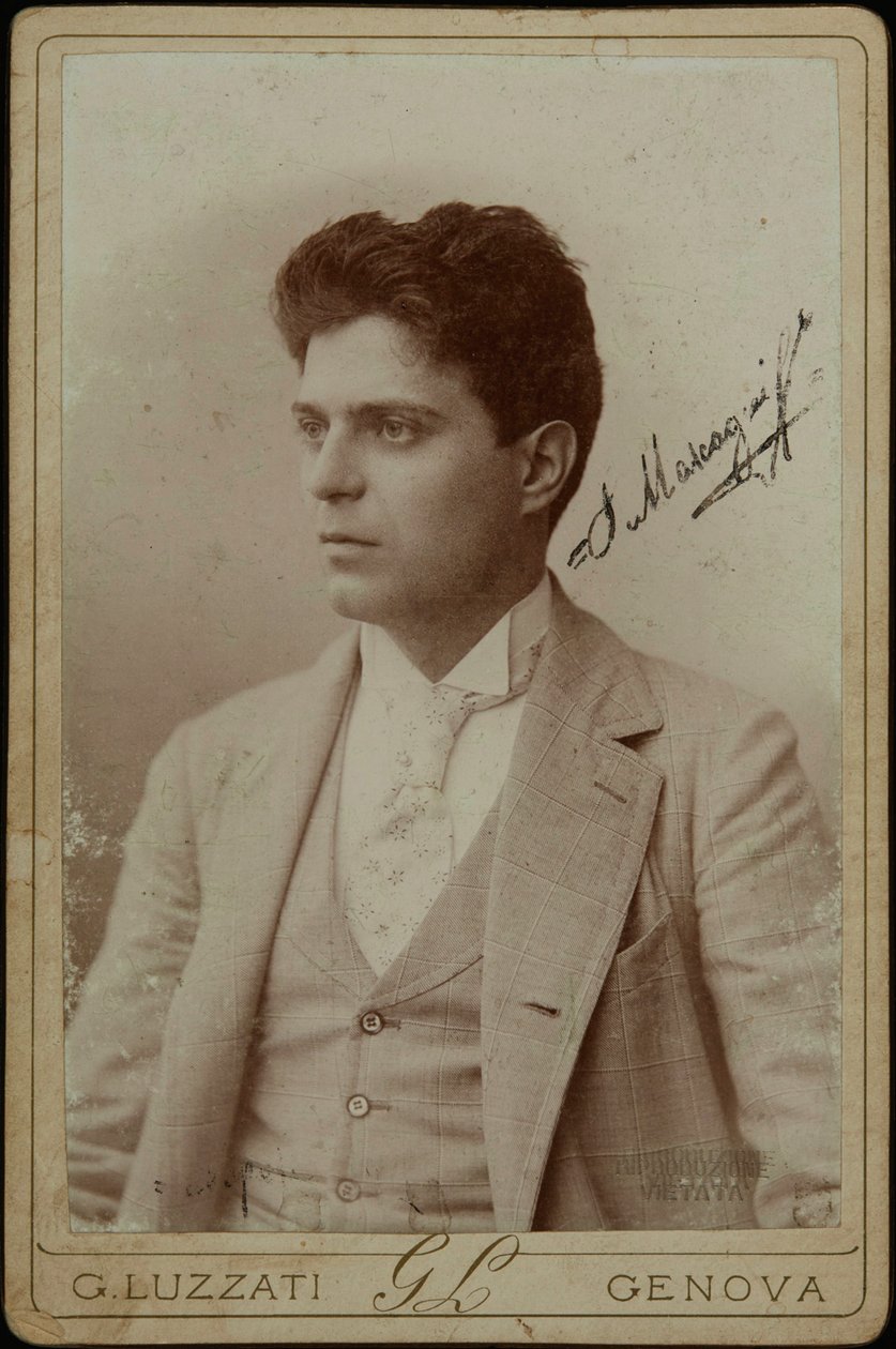 Säveltäjä Pietro Mascagnin muotokuva 1863-1945, n. 1890. tekijältä Genova . Photo studio Luzzati