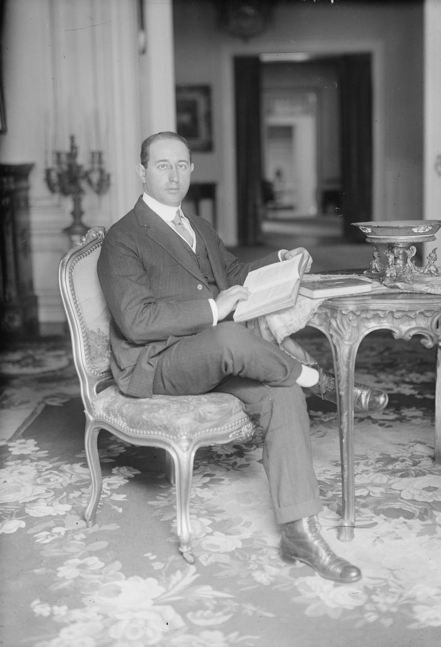 A.S.W. Rosenbach, n. 1920 tekijältä George Grantham Bain