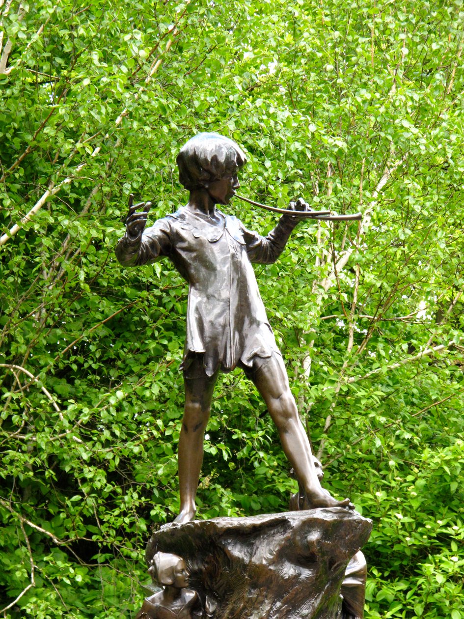 Peter Pan, 1912 (pronssi) tekijältä George James Frampton