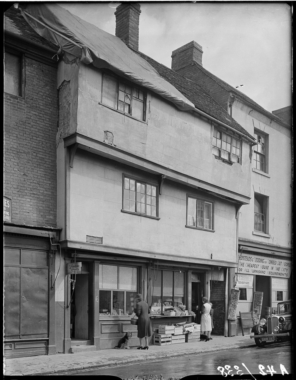 6-7 Gosford Street, Coventry, Coventry, Coventry, 1941. tekijältä George Bernard Mason