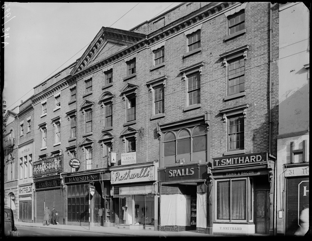 Devonshire House, 36 Corn Market, Derby, 1942. finlandès tekijältä George Bernard Mason