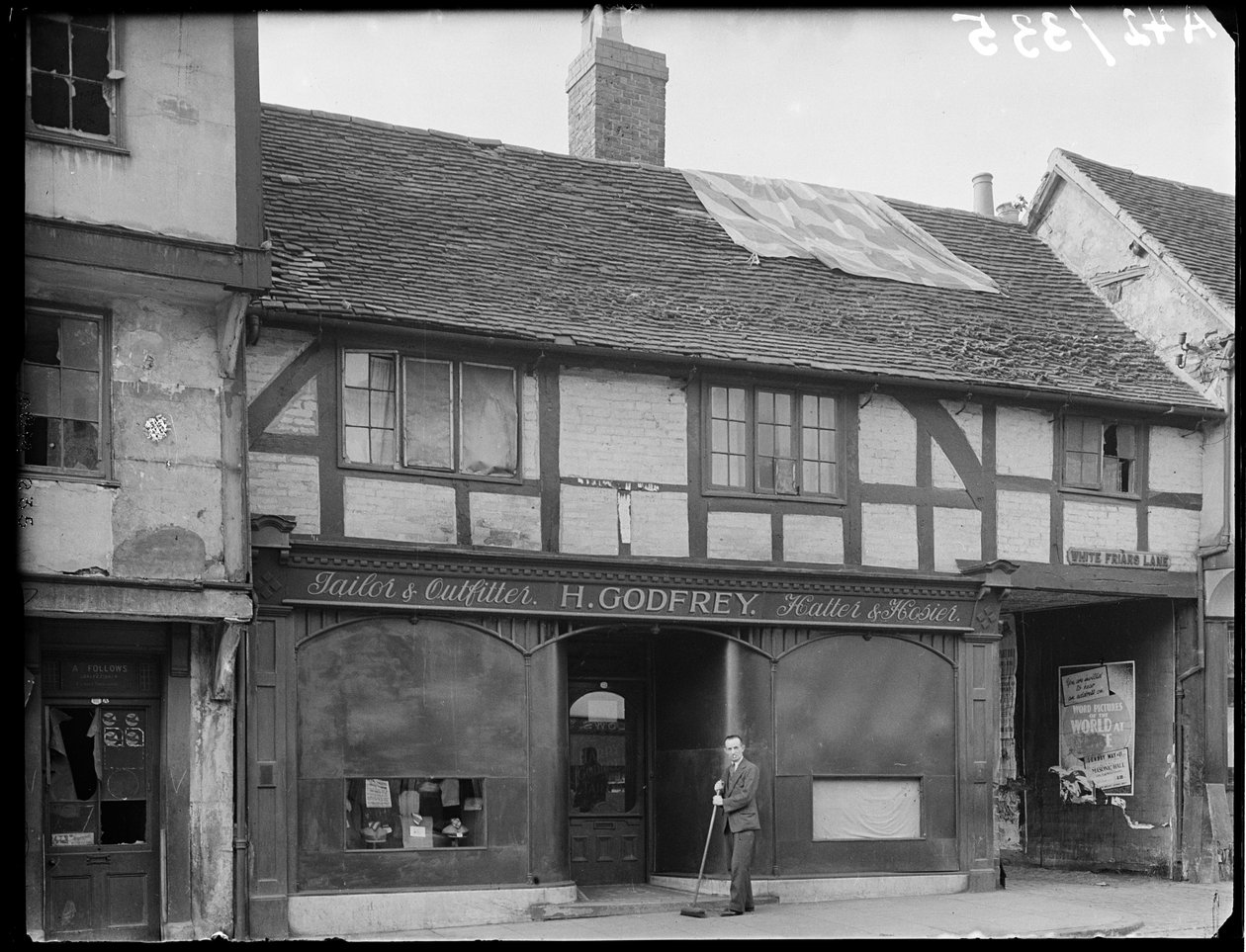 Gosford Street, Coventry, 1941. tekijältä George Bernard Mason