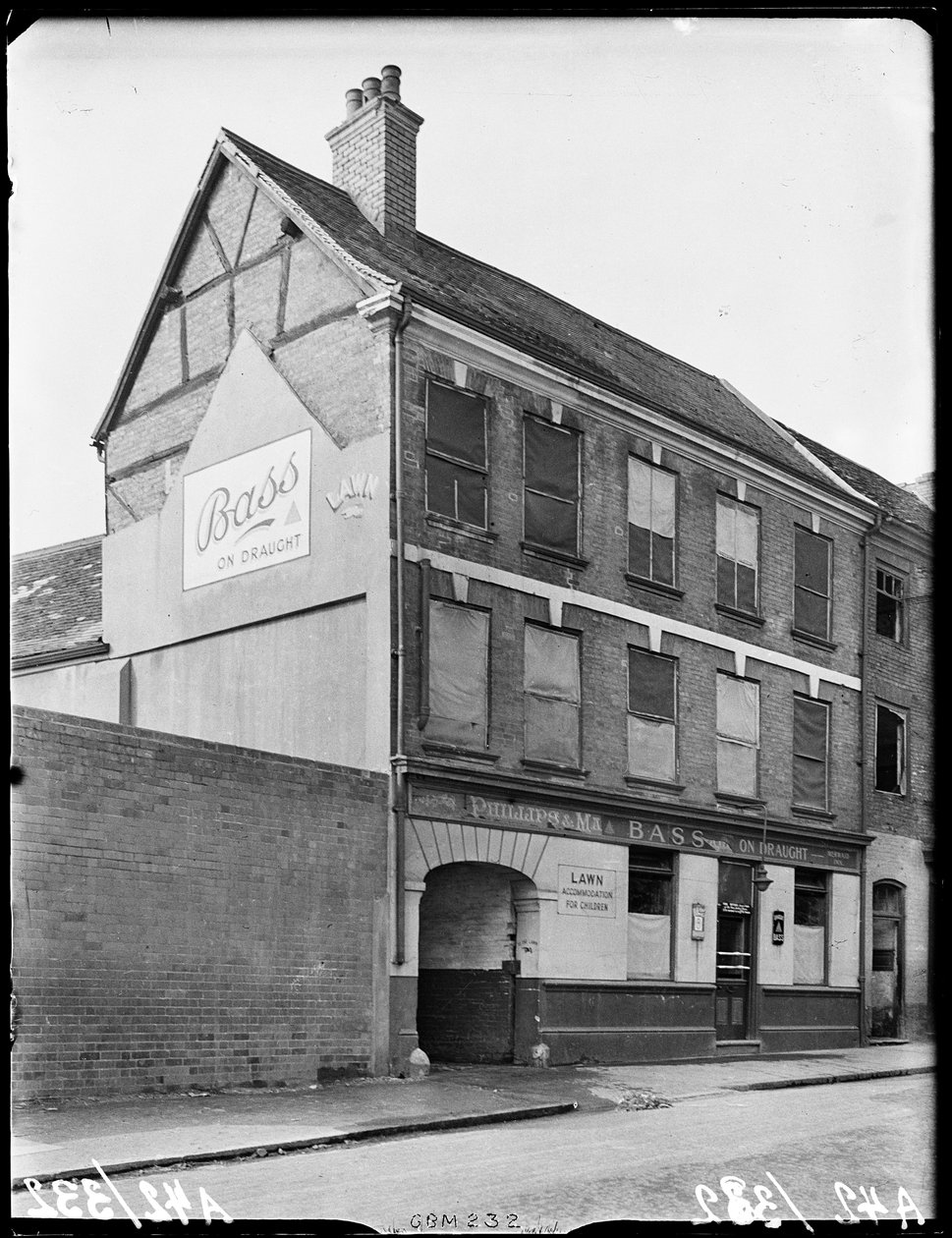Mermaid Inn, Gosford Street, Coventry, 1941. tekijältä George Bernard Mason
