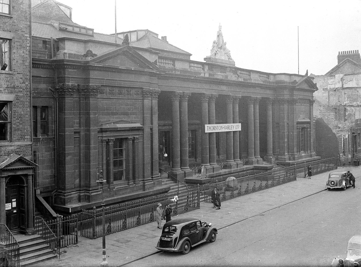 Royal Institute Museum, Albion Street, Kingston upon Hullin kaupunki, 1941. tekijältä George Bernard Wood