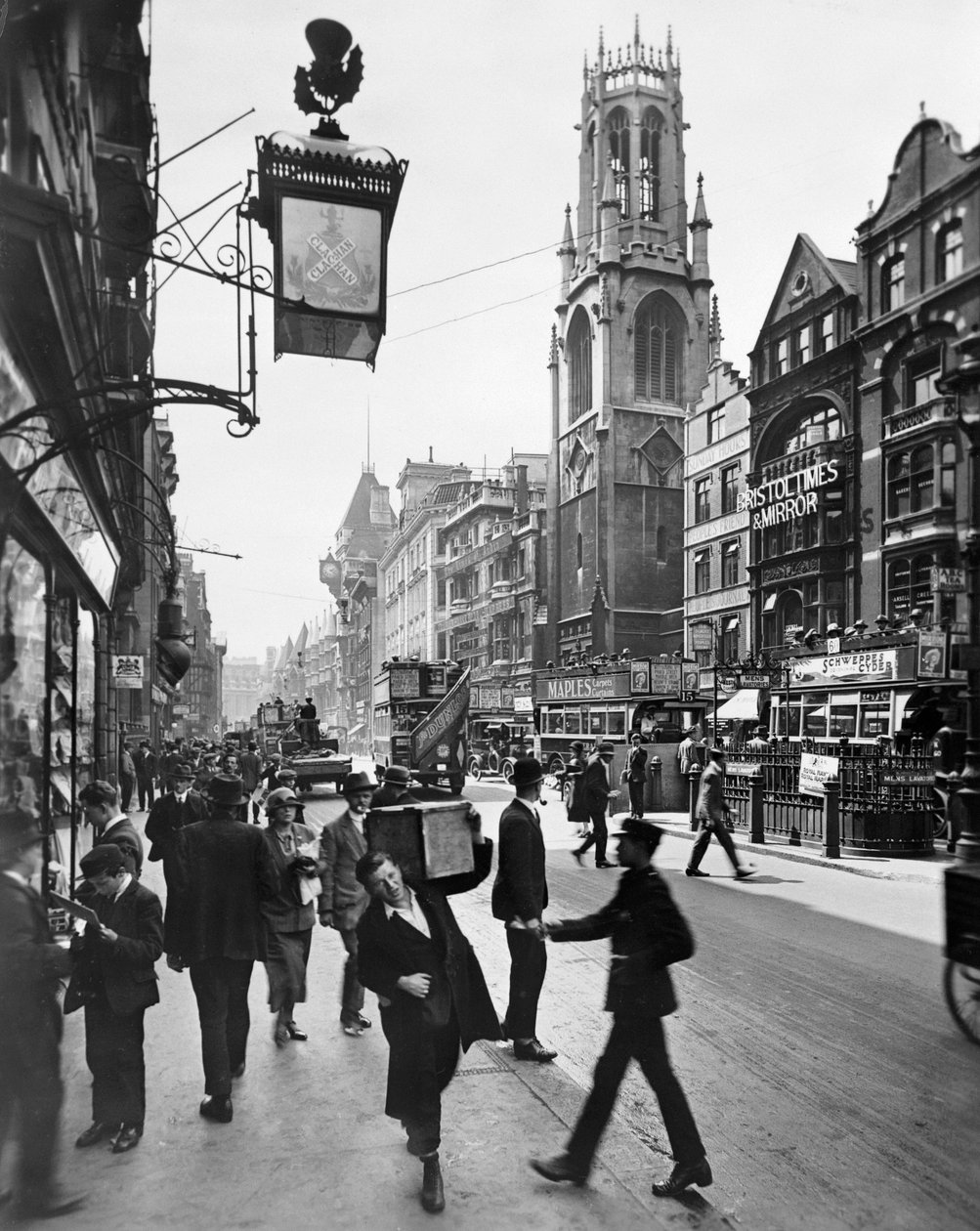 Länteen katsova Fleet Street, Lontoon kaupunki, 1920-luku tekijältä George Davison Reid