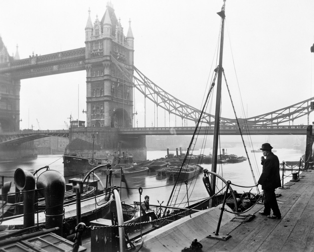 Tower Bridge, Stepney, Tower Hamlets, Lontoo tekijältä George Davison Reid