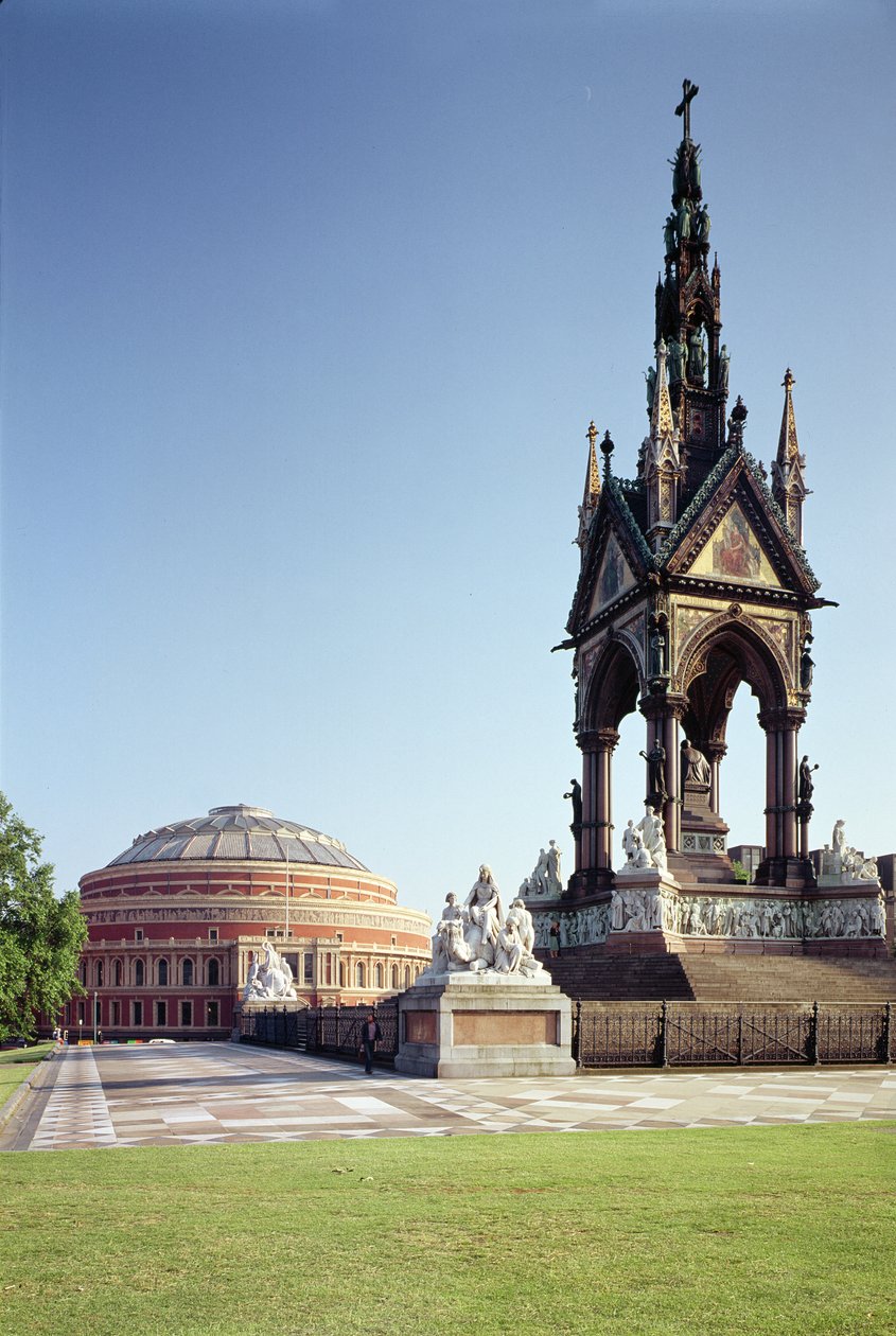 Royal Albert Memorial, Lontoo tekijältä George Gilbert Scott