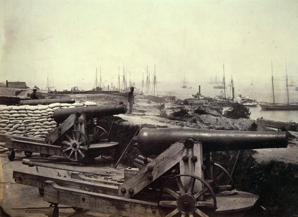 Kapinallisten linnoitukset ja aseet Yorktownissa tekijältä George H. Houghton