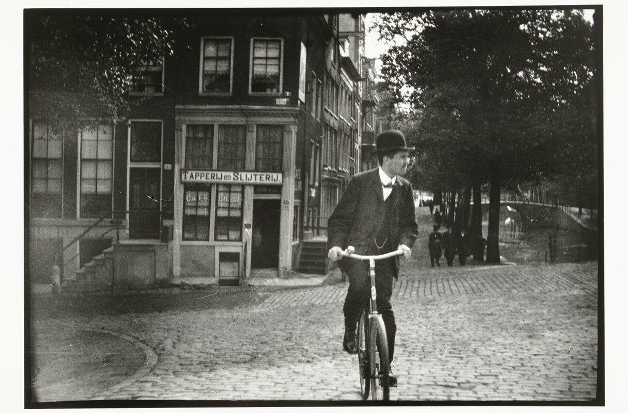 Ciclista a la Keizersgracht d