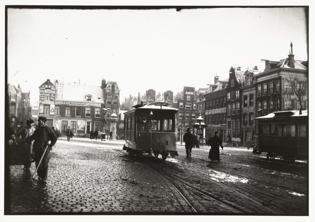 Näkymä Leidsepleinille Amsterdamissa tekijältä George Hendrik Breitner