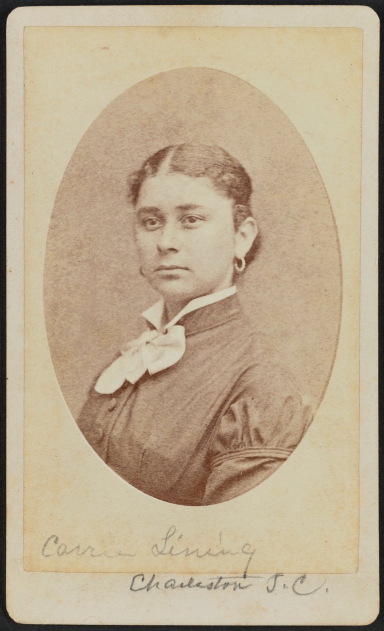 Carte-de-visit-muotokuva Carrie Liningistä, n. 1875. tekijältä George N. Barnard