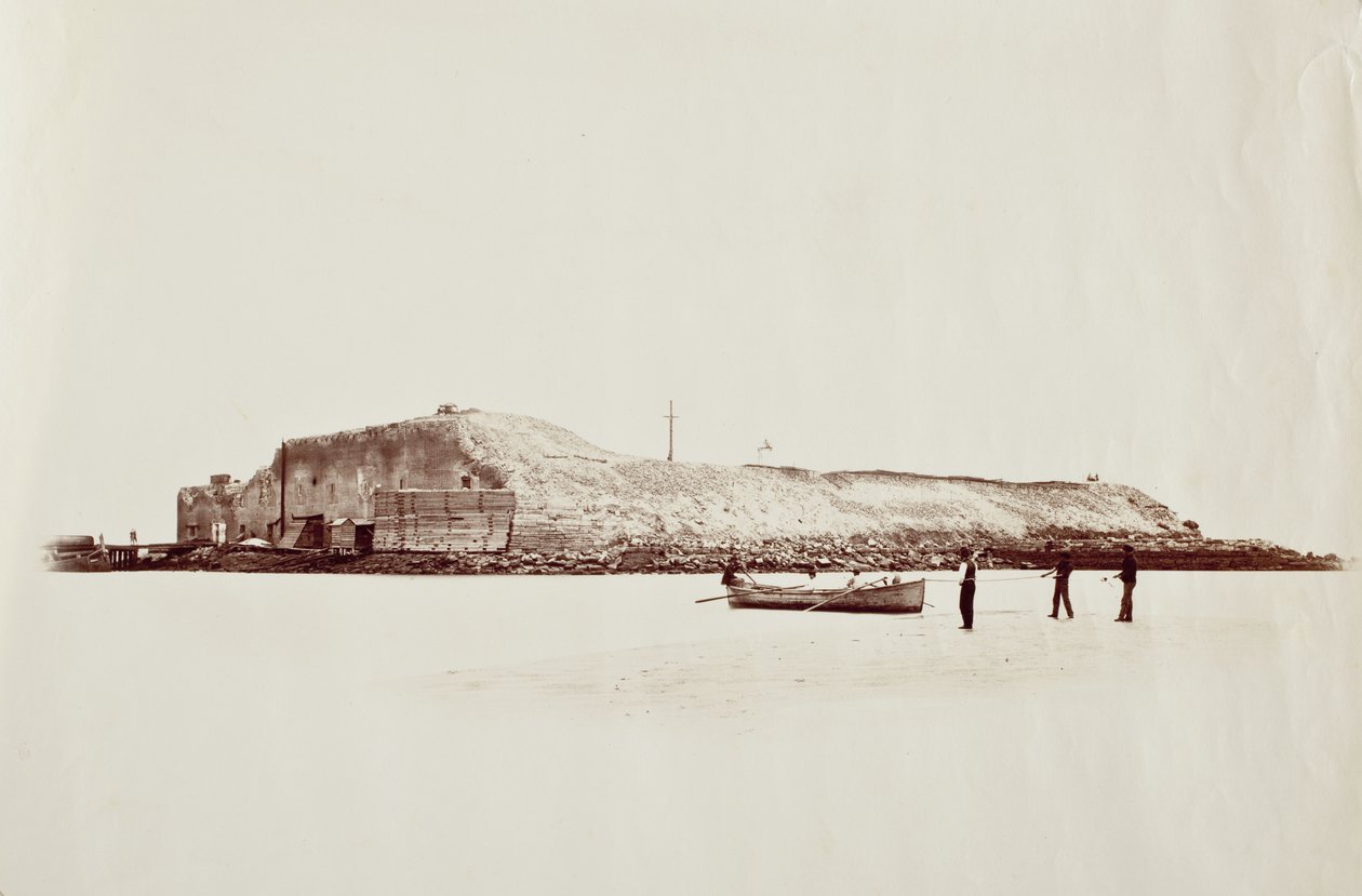 Fort Sumter, ulkoasu, 3 1/2 mailia Charlestonista tekijältä George N. Barnard