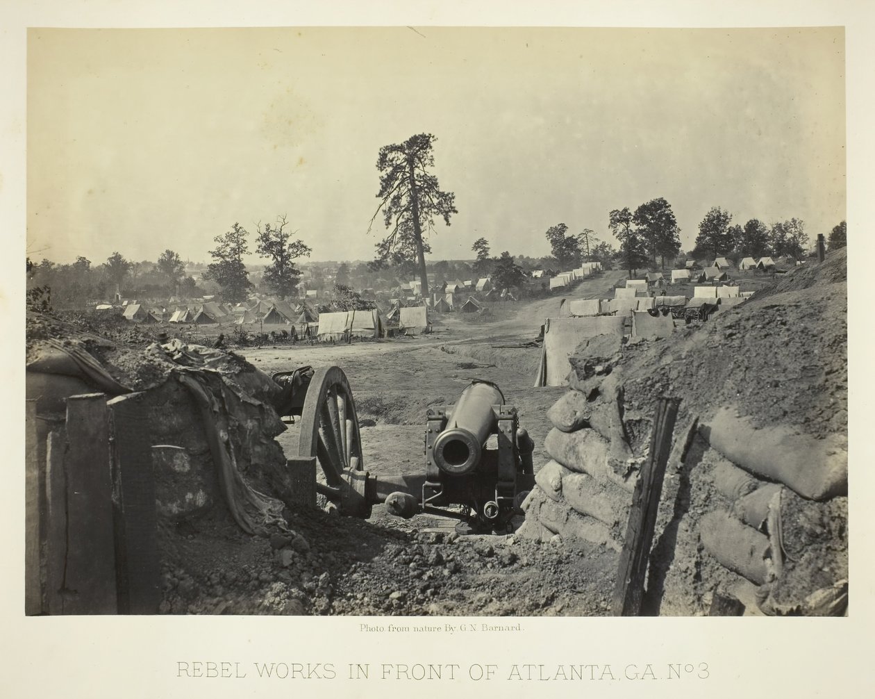 Rebel Works in Front of Atlanta, GA, No. 3, 1864. tekijältä George N. Barnard