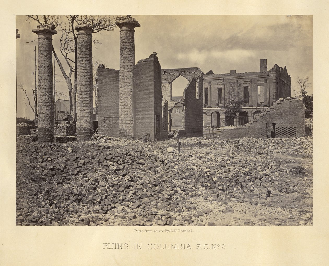 Raunioita Columbiassa, Etelä-Carolinassa, nro 2 tekijältä George N. Barnard