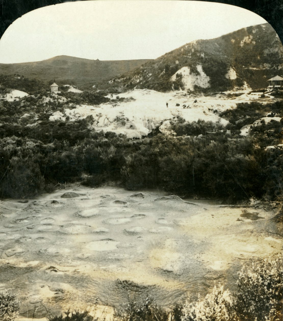 The Porridge Pot, Whaka, Rotorua, Uusi-Seelanti, 1909. tekijältä George Rose