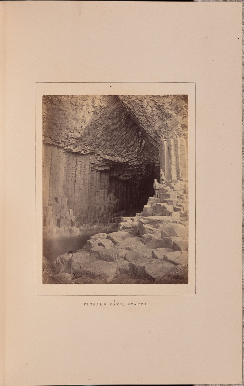 Fingalin luola, Staffa tekijältä George Washington Wilson
