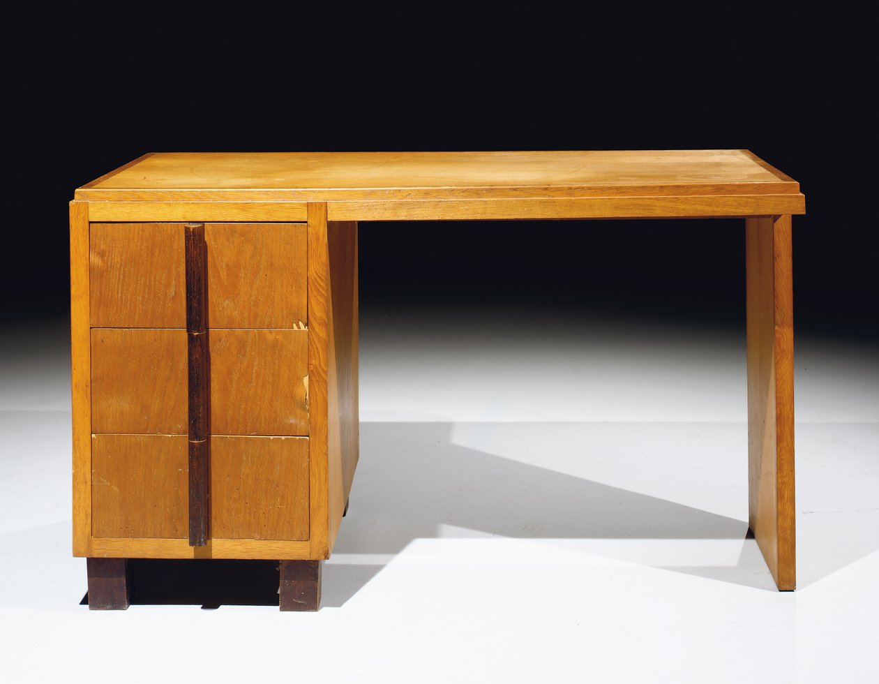 Toimisto, n. 1930 tekijältä Georges Djo Bourgeois