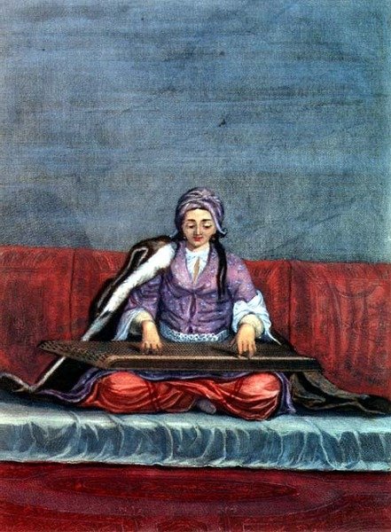 Turkkilainen tyttö soittamassa sitraa, kaiverrus Gerard Jean Baptiste Scotin (1671-1716) (kaiverrus) tekijältä Gerard Jean Baptiste Scotin