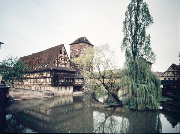 Näkymä Weinstadelille, rakennettu 1446-48 tekijältä German School