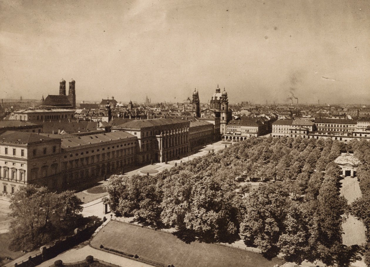 Munchen / München: Näkymä Münchenistä (s/w valokuva) tekijältä German Photographer