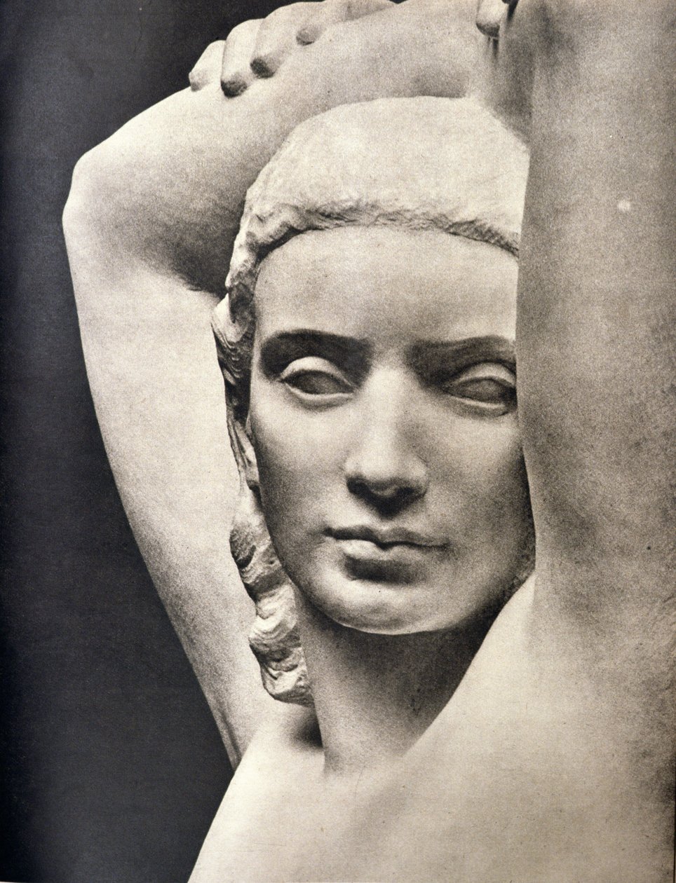 Saksalainen fysiognomia Saksan taiteen suurnäyttelystä vuonna 1941, Haus der Deutschen Kunst, Signal-lehdestä. tekijältä German Photographer