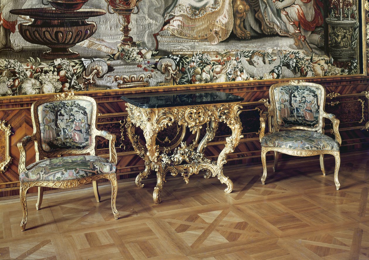 Konsolipöytä ja kaksi nojatuolia, 1745 tekijältä German School
