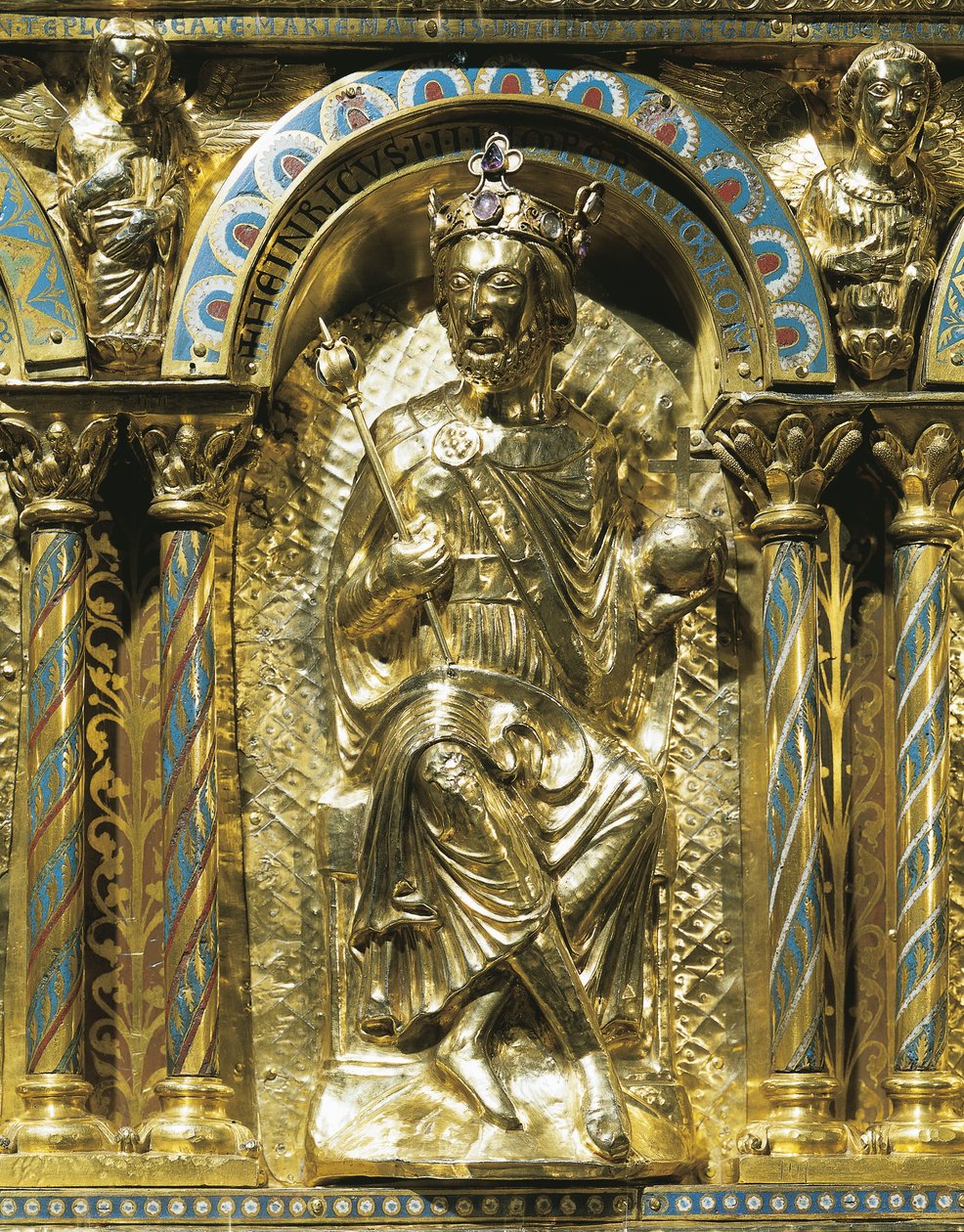 Henrik IV, Pyhän Rooman keisari (1050-1106), yksityiskohta keisari Kaarle Suuren pyhäköstä (742-814) 1215 (kulta- ja champleve-emali) tekijältä German School