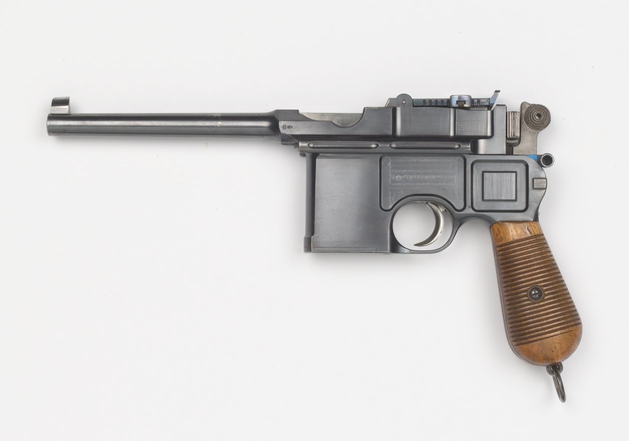 Mauser C96 7,63 mm pistooli tekijältä German School