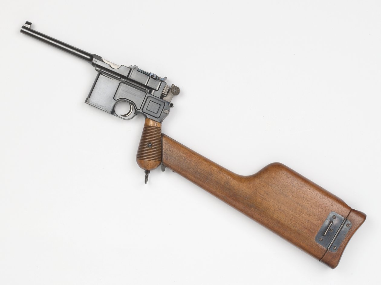 Mauser C96 7,63 mm pistooli tekijältä German School