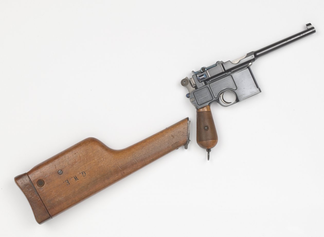 Mauser C96 7,63 mm pistooli tekijältä German School